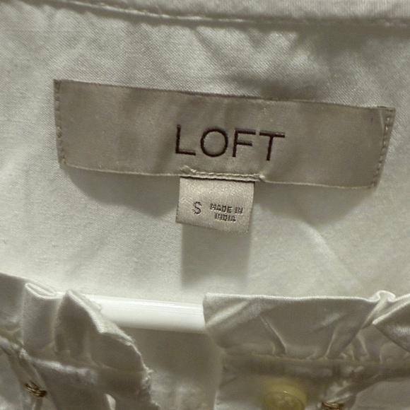 LOFT Cream Ruffled Button-Down Blouse - Picture 2 of 4